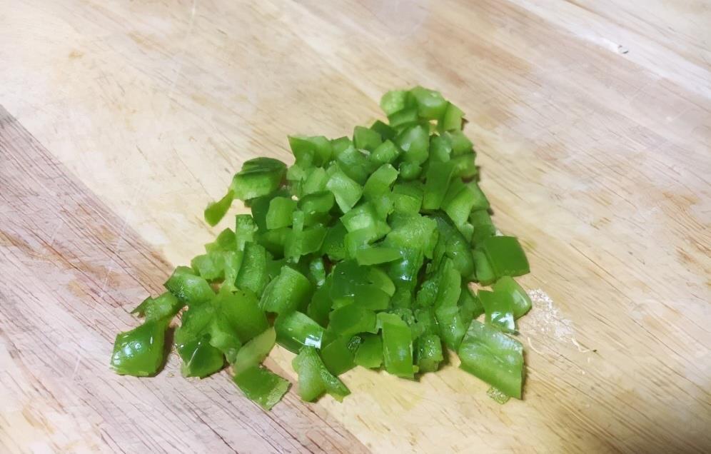 马苏里拉|自制披萨，美味又解馋，关键做法简单
