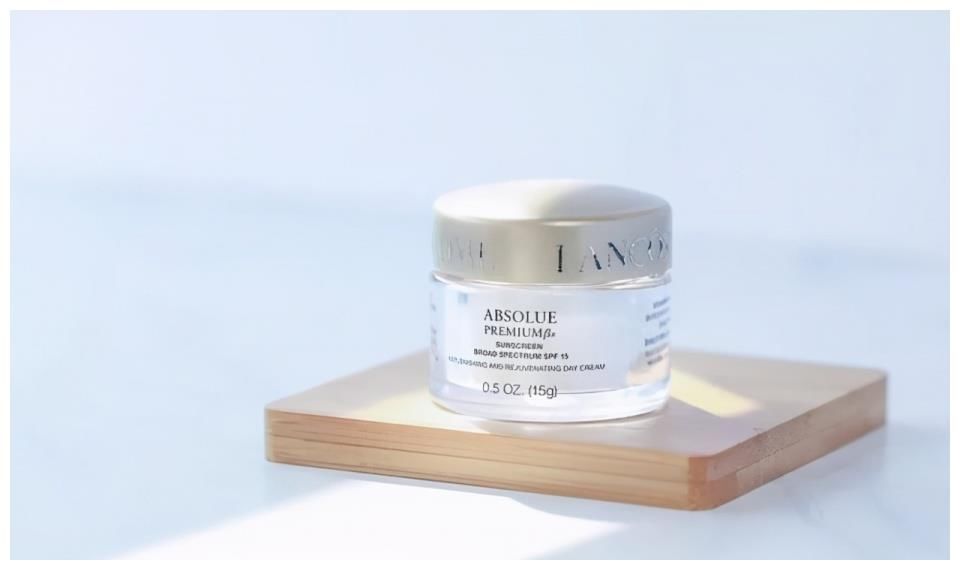 口碑超好的面霜测评：保湿美白修复紧致饱满，让肌肤更白嫩有光泽