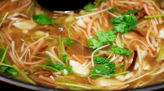 天冷碰到这鱼别手软，做上一道菜，暖胃又暖身，营养极高