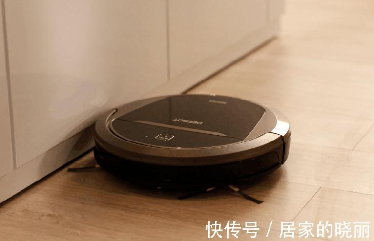 扫地机器人|让人怀疑人生的10大鸡肋家电家具!送人都送不出去,嫌占地碍事