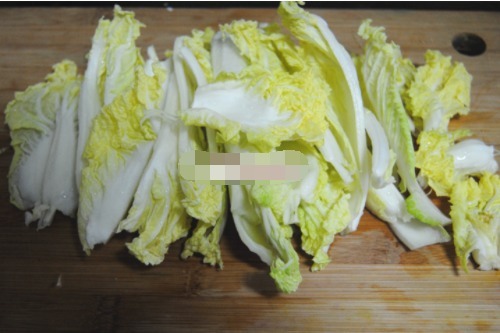 冷天,这菜我家吃得特别勤,鲜香下饭,热乎乎,吃完全身暖洋洋