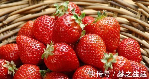 草莓|女人不想大肚子，水桶腰，3种食物，解油腻，刮油清脂，养肝护肝