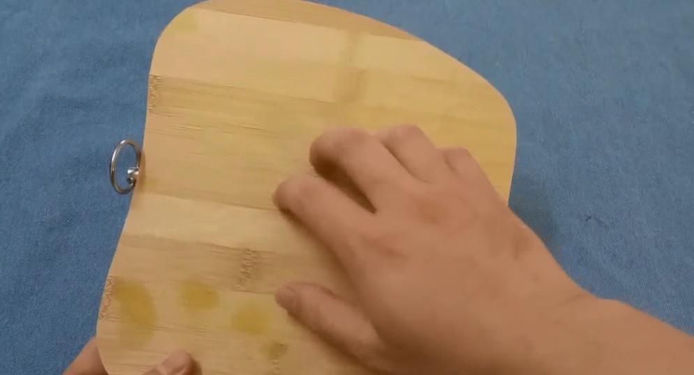 菜板用几个月就发霉开裂,只要提前处理一下,用10年不发霉开裂