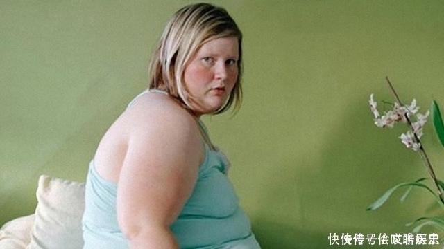 减肥方法|喜欢吃零食的女生减肥方法:3种零食早上吃,不胖反而会瘦