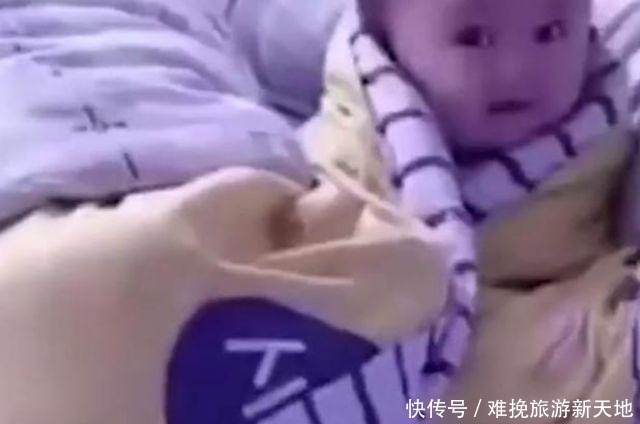 孩子|“不靠谱妈妈”火了,哄娃时候自己先睡着了,孩子举动超暖心