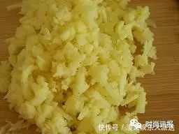 玉米|玉米配生姜不是奇迹,46岁大妈淡化20年的斑,瞬间年轻20岁