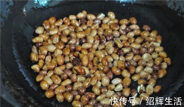 少辛增酸|花生这样做,比油炸花生更香更酥脆,健康不上火,上桌连渣都不剩