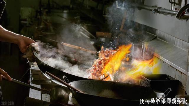 买食用油时,只要油桶上有这些字,不管啥牌子,都是优质好油