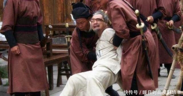 朝代|自古以来, 在官场上混一定要记住两个字, 不然的话多数下场凄惨