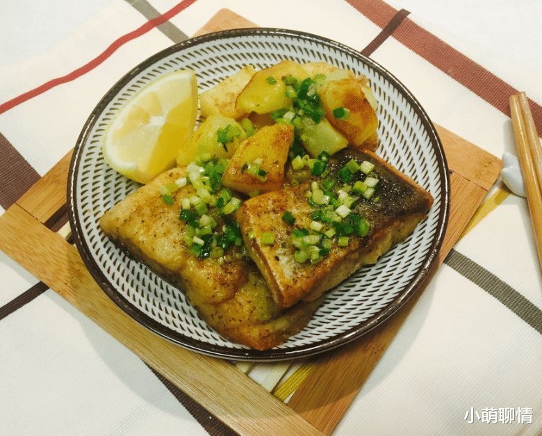 鲜美|你喜欢吃鱼吗？鱼肉的鲜美，怎么炖鱼才入味和好吃呢？