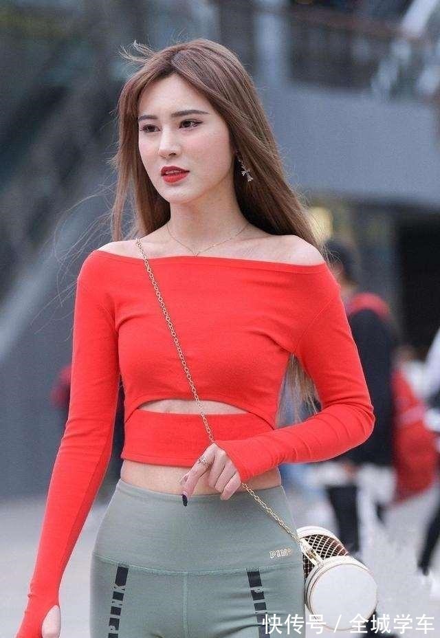 小姐姐 打底裤显瘦又性感,彰显姣好身材,好看又简单!