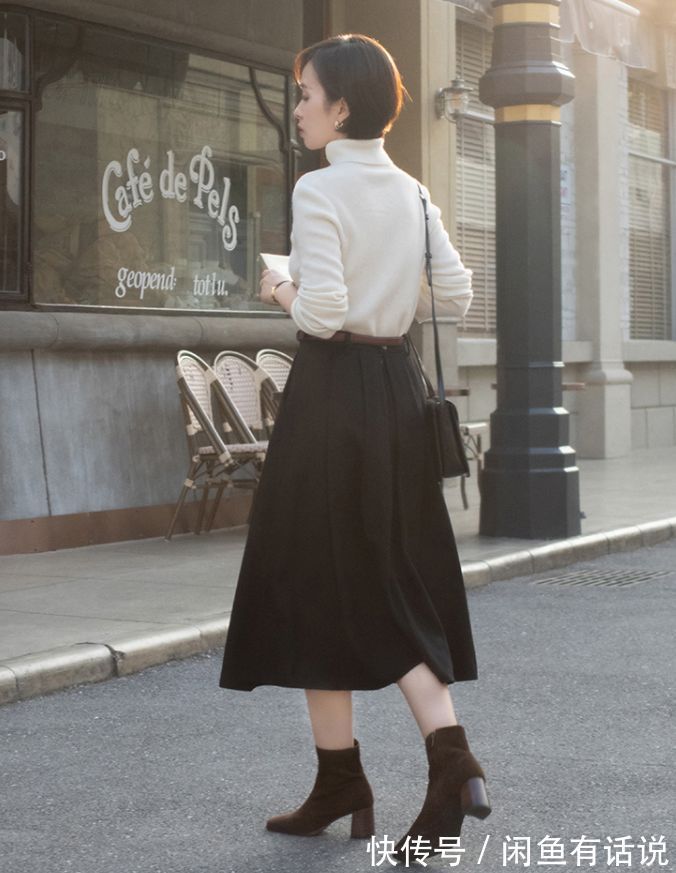 穿搭|女人50岁后别穿这3种鞋了,不好搭配还显廉价,换成另外3种更时髦