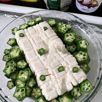 辣妈|捞汁豆腐秋葵