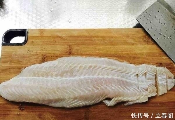 龙利鱼|夏天,吃甲鱼鲫鱼都不如吃它,8块钱一斤,蛋白质却是牛奶的8倍