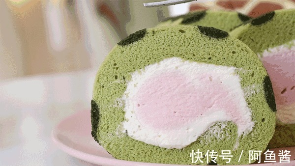 比浮云卷还要嫩的「水果蛋糕卷」,卖疯了!一次成功