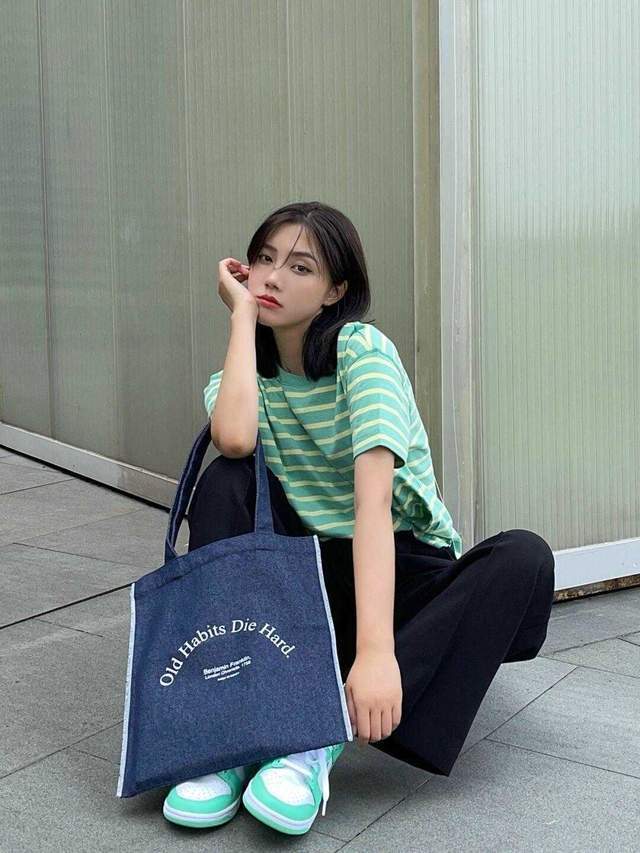 秋天|你想要打造慵懒风?秋天的这3种风格穿搭,不光百搭还很好看