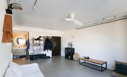 自流平|家里装修万万不要铺瓷砖了,有钱人更喜爱用这种设计,省钱又好看