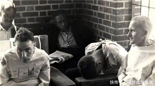 意外|8个正常人潜入精神病院,结局意外反转,无一人能证明自己是装疯