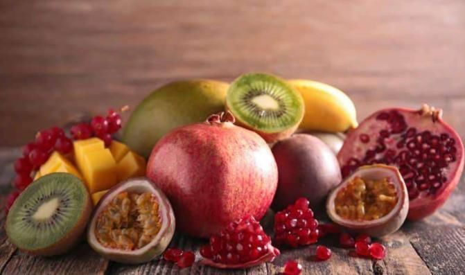 多体|有三种水果少吃,不然吃得多体内水分越重,可惜很多人不重视!