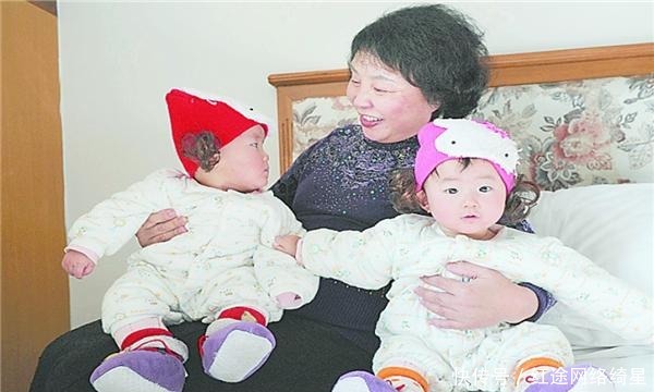 孩子|60岁高龄产妇盛海琳:坚定想法生下一对双胞胎,如今她后悔了?