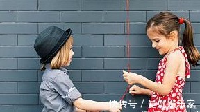 社交|孩子社交能力不行,毁于父母的不放手明智父母做到3件事