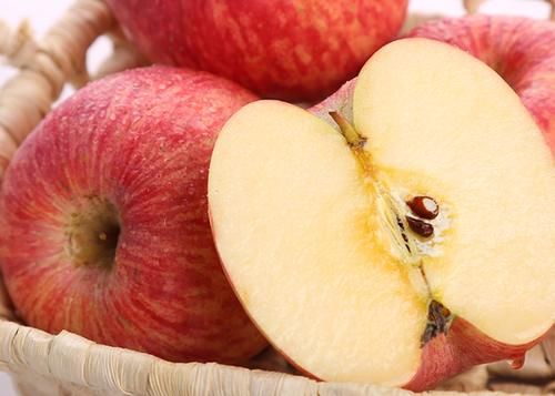 高血糖|血糖偏高,可多吃5种“水果”,或有利于血糖平稳,你知道多少?