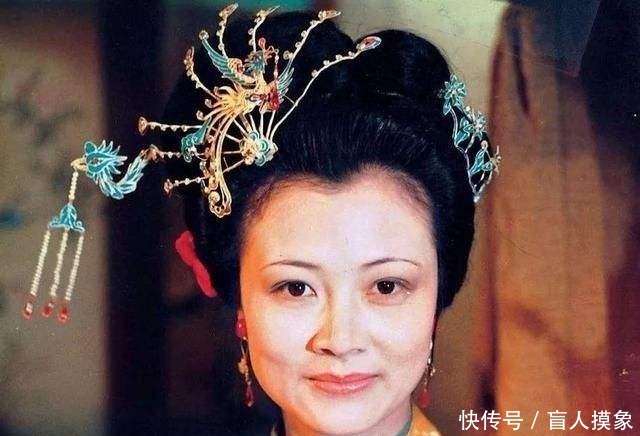 红楼梦中最有才干的少奶奶,她与平儿配合,贾府不至于家破人亡!