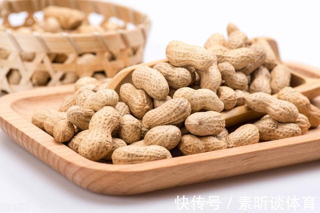 赘肉|减肥不能吃花生?营养师提醒:若不想腰上长赘肉,少吃这5种食物