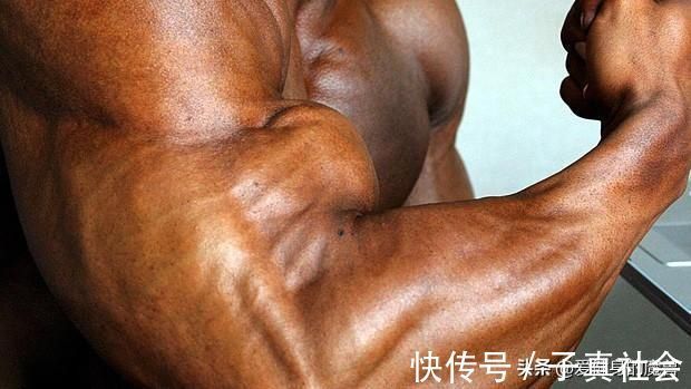 张力|健身教练增肌技巧掌握哪些增肌技巧,能让自己大一圈