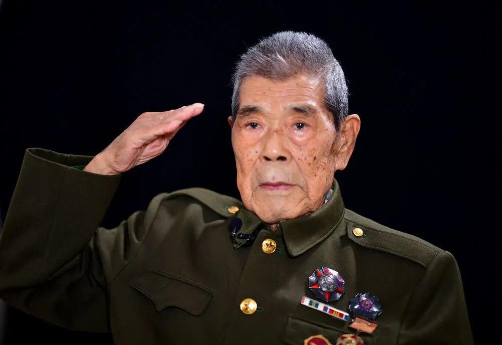 中国人民志愿军|致敬最可爱的人——听张计发老人讲述一个苹果的故事