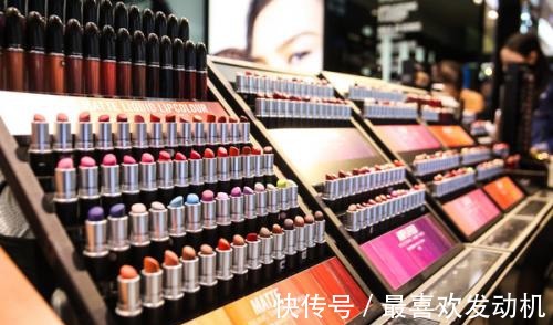 口红 口红正装跟“小样”有什么区别 柜姐透露出了实情 有3点大不同!