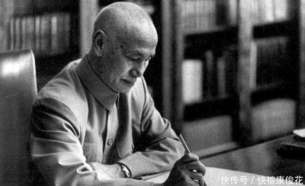 抵抗|九一八事变就是此人造成的，如果没有不抵抗政策，历史会是怎样呢