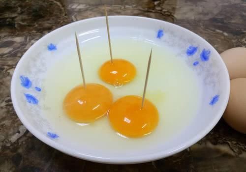 厉害|鸡蛋上插几根牙签,这个用途太厉害了,知道的人并不多