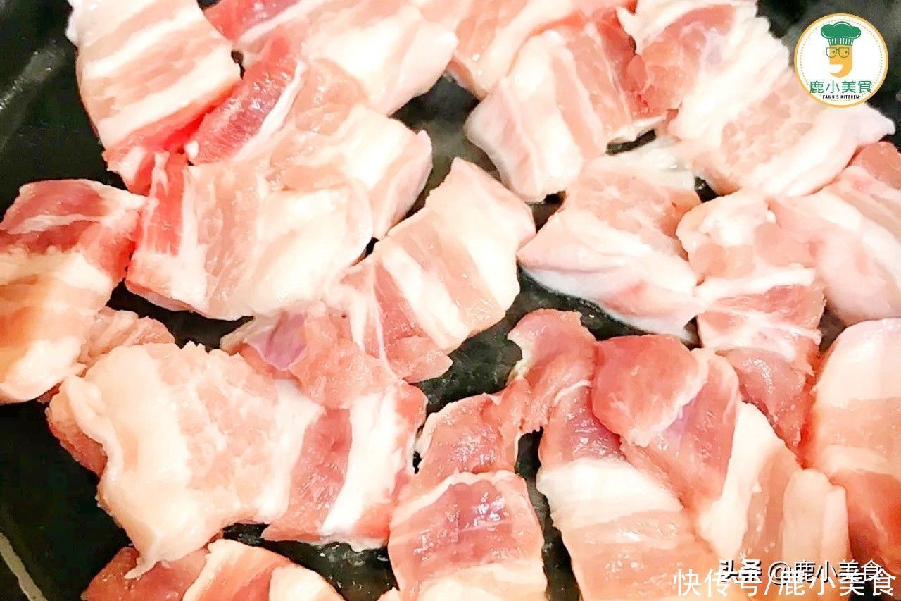 红烧肉|红烧肉柴硬难嚼，只因为五花肉焯水了！教你3个诀窍，酥嫩不肥腻