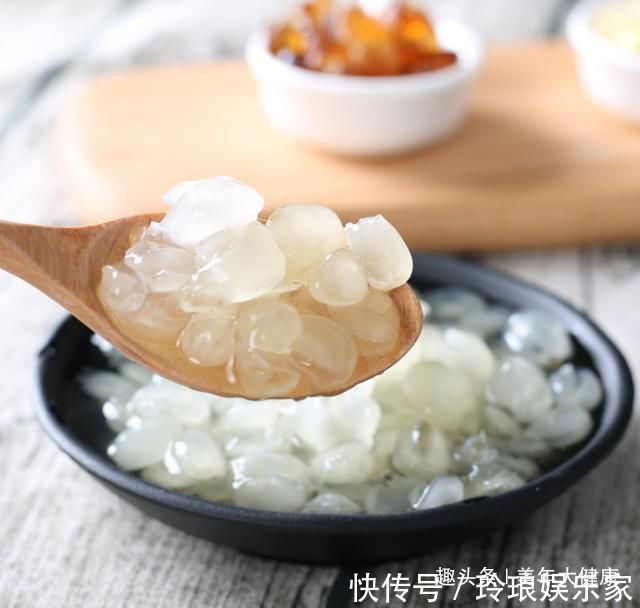 皮肤|女人怕老不要慌,秋冬多吃这些碱性食物,保养皮肤更有女人味