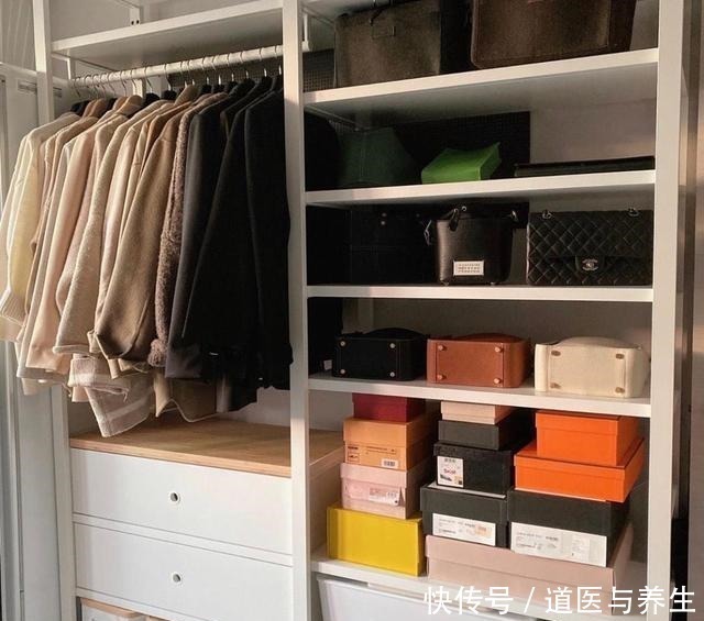 布置|走进韩国女主的家,真的受益匪浅!全屋物品罗列得有条不紊,养眼!
