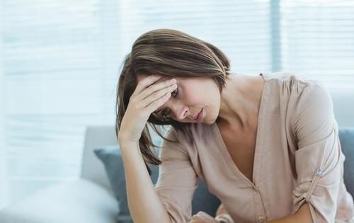 调理|更年期女性，就只能靠吃药调理？妇科医生提示：3种食物或可缓解