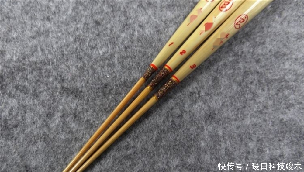 浮漂|钓鱼技巧:浮漂的漂脚和漂尾不同,钓大鱼和钓小鱼时,哪种更好用