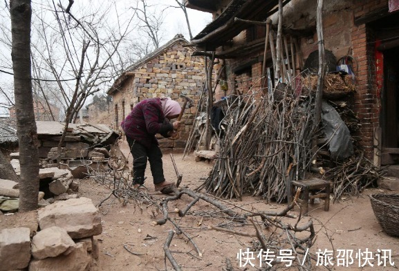 王员|好心人母乳喂养狼崽,狼崽却叼走自己的女儿,原来竟是为了报恩