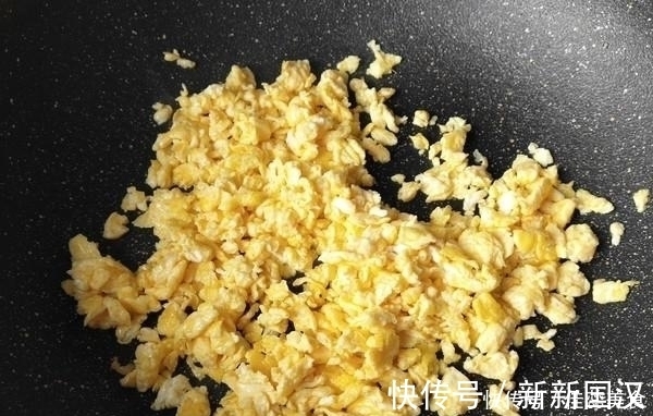 韭菜|这菜是公认的“长寿菜”，2元一斤人人都吃得起，要多做给爸妈吃