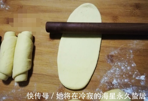 面团|红薯独特做法,加一个鸡蛋,不用烤箱,女儿说比买的面包还好吃