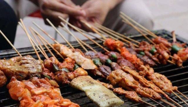 食物|当你在夜市吃烧烤的时候,你可以放心,这三种食物不会造假!