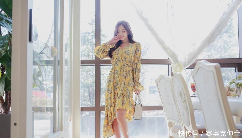 珐琅|孙允珠:春馨珐琅瓷金碎花涟漪斜摆裙!