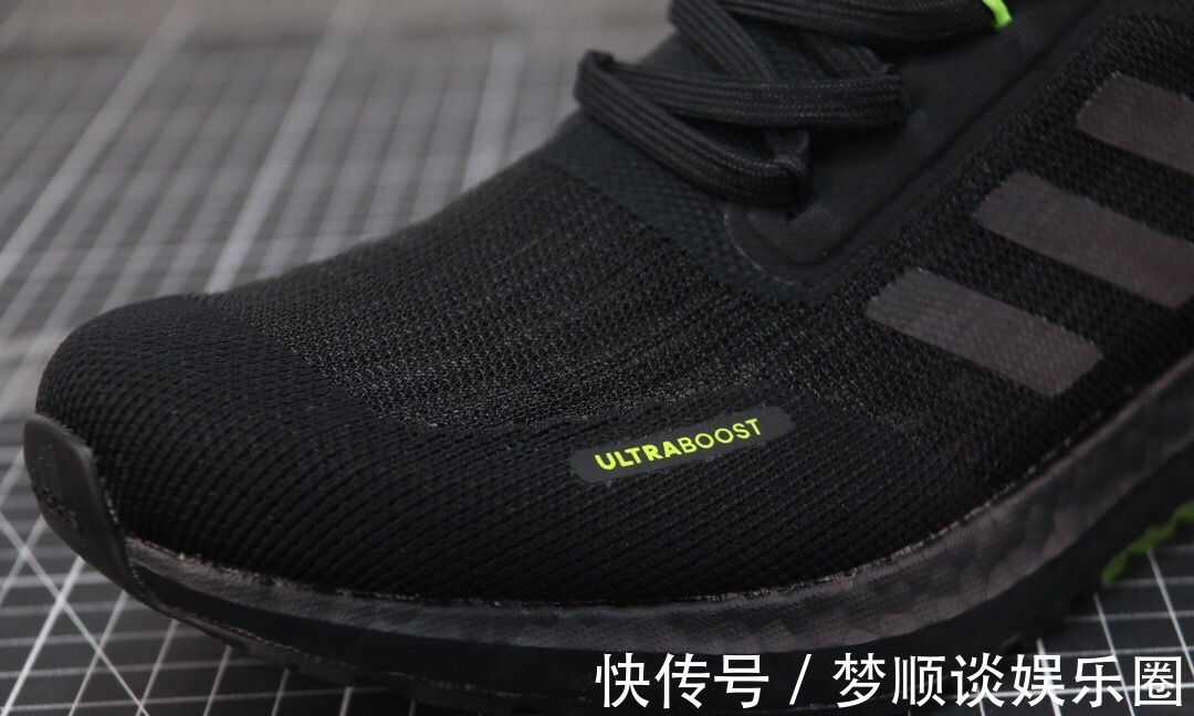 primeknit|阿迪达斯ub跑鞋