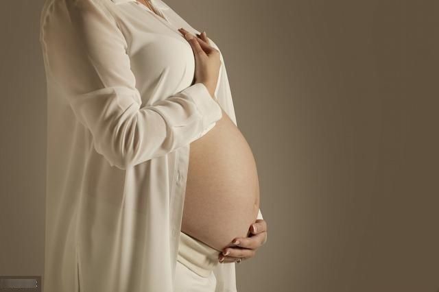 自然分娩|子宫肌瘤能不能怀孕,怀孕发现子宫肌瘤怎么办