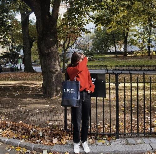 “奶奶裤+大衣”、“奶奶裤+羽绒服”才是真的时尚感十足!