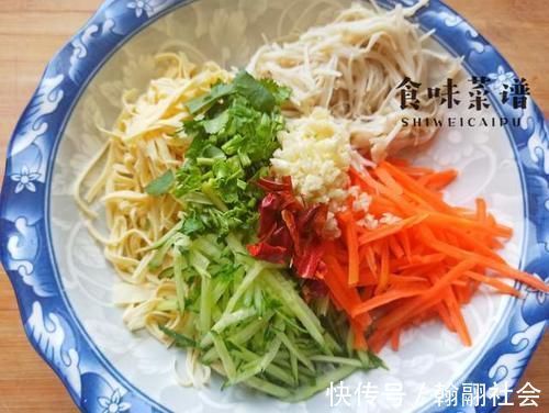 年夜饭精选6道凉拌菜,做法简单,清口解腻,端上桌一会儿就光盘