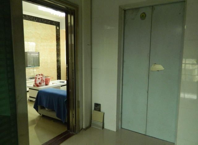 厨房|越来越多人厨房不装推拉门了，都喜欢装它代替，既实用又好看