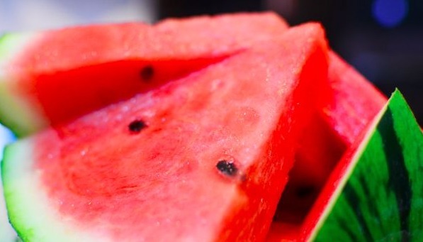 水果|夏天常吃以下3种水果，能美容养颜、减肥瘦身，早知早受益