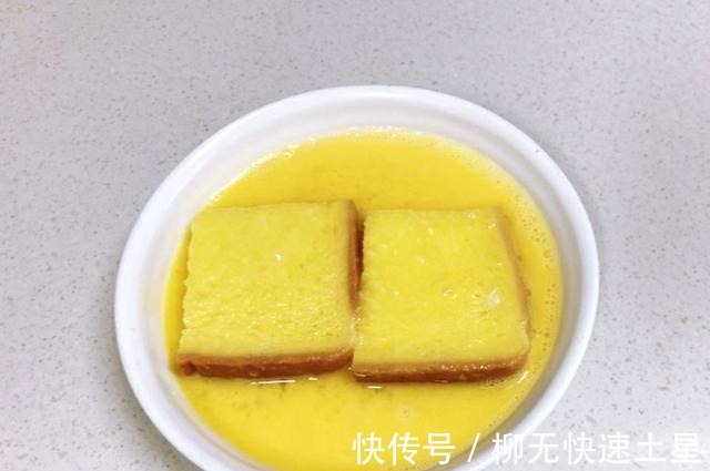 麦片|简单早餐推荐，脆皮吐司。简单又好吃！